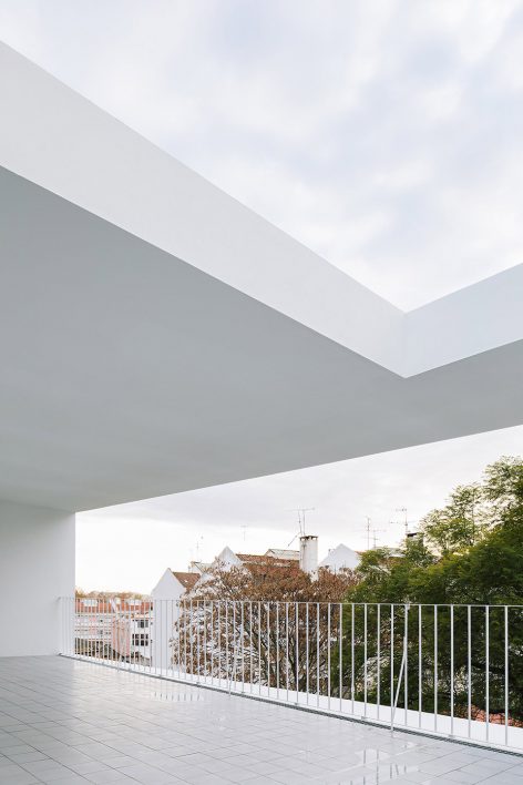 CASA BROTERO Lisboa Portugal by phdd arquitectos