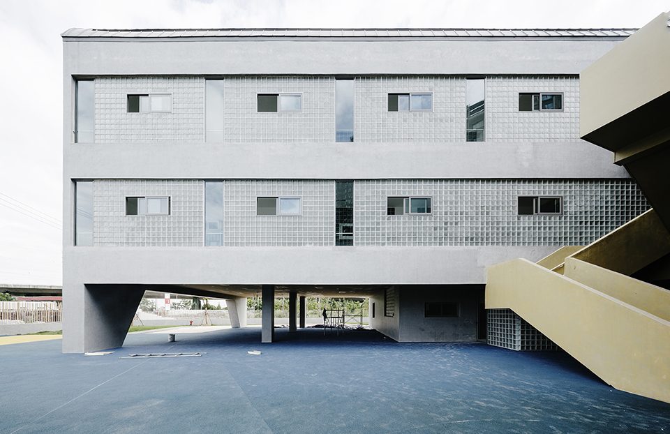 Vanke Experimental Kindergarten China by Atelier Liu Yuyang Architects