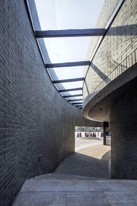 Astronomical Park of Zhenze High School China by Specific Architects Unit Architects