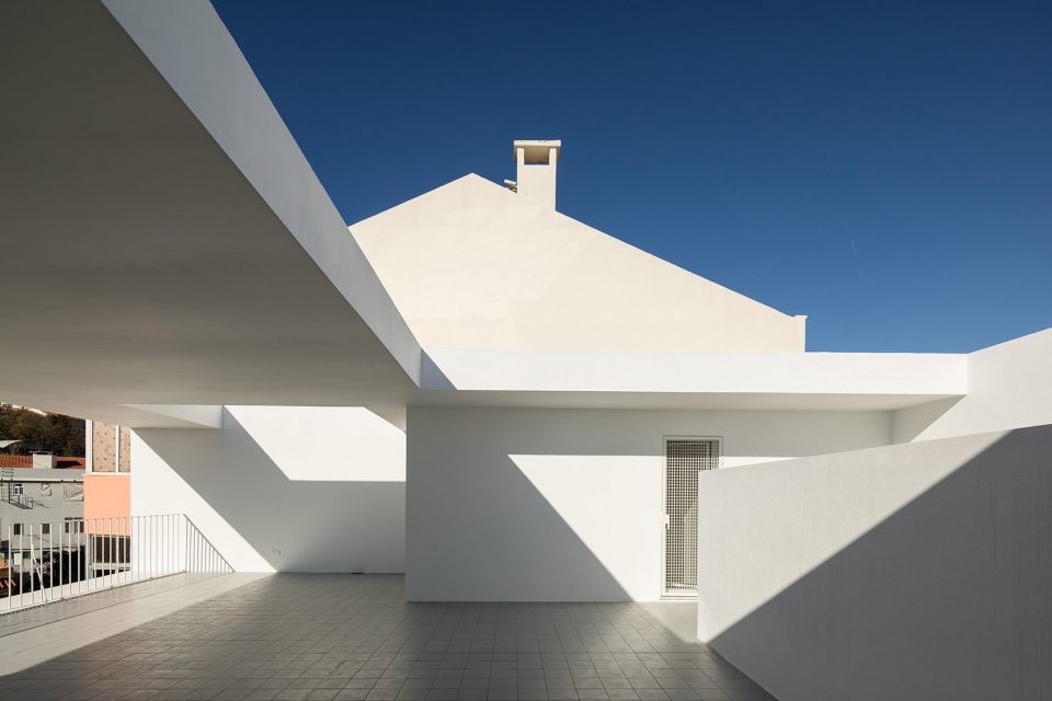 CASA BROTERO Lisboa Portugal by phdd arquitectos