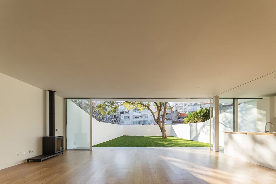 CASA BROTERO Lisboa Portugal by phdd arquitectos