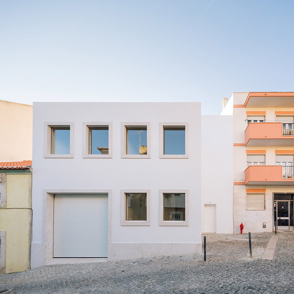 CASA BROTERO Lisboa Portugal by phdd arquitectos
