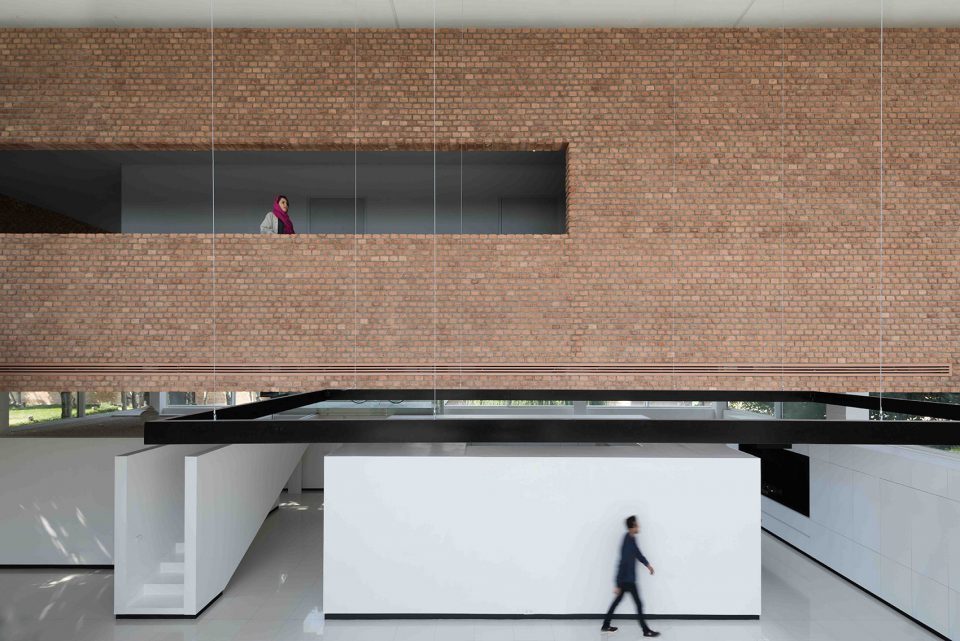 Safadasht Dual by NextOffice–Alireza Taghaboni 960x641