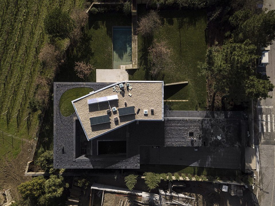 RPFV House by NOARQ