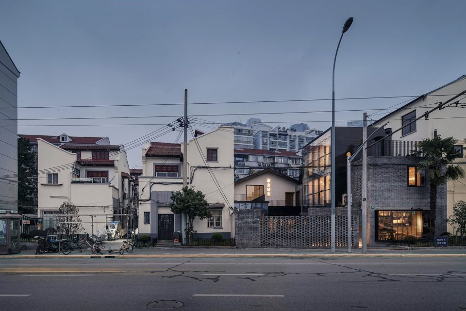 Yu Hotel China by Benzhe Architecture
