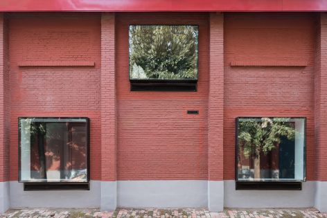 Lens Office Beijing by HUA Li