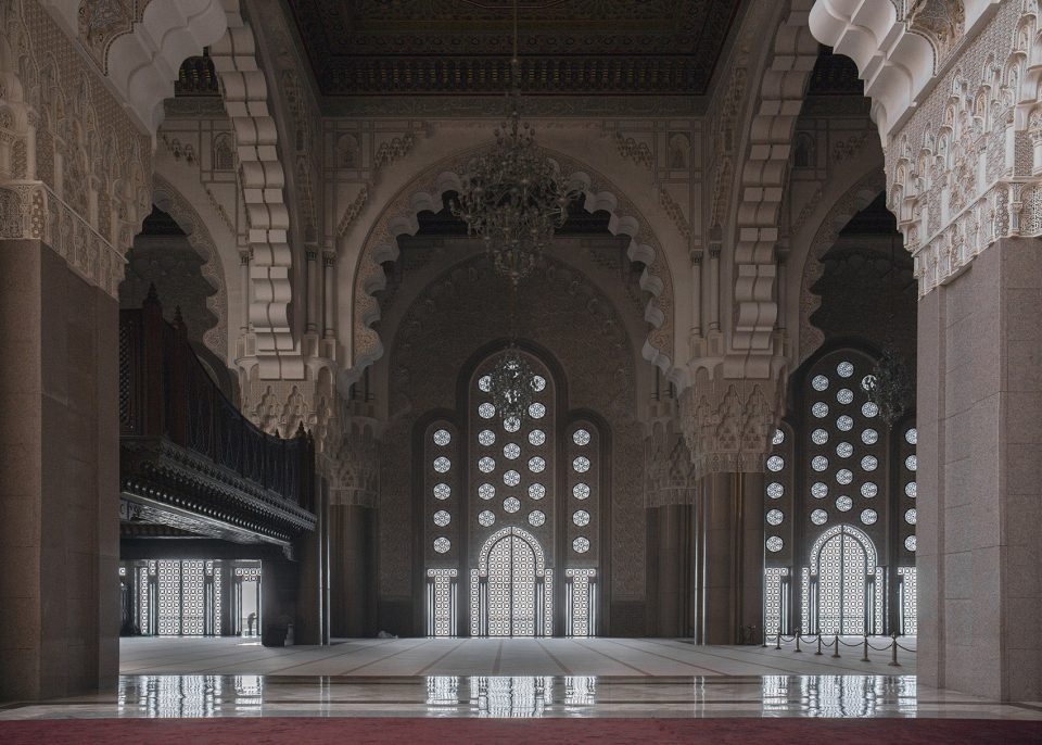 Symmetry photography by Yang Tianzhou