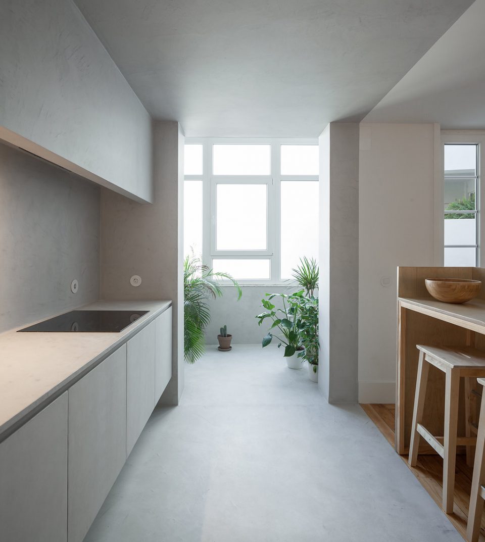 Firmeza Apartment by Pablo Pita Architects
