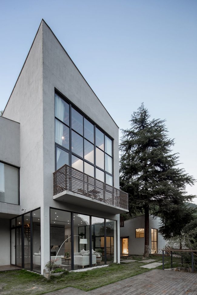 Hidden Vally by SU Architects