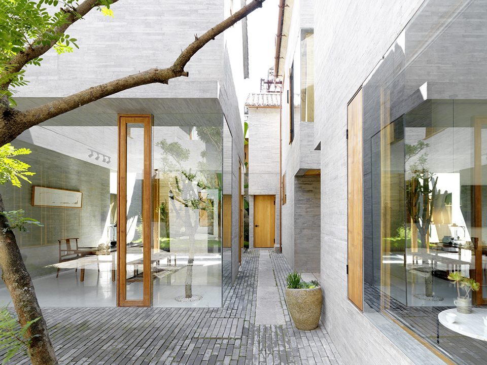 Sunyata Hotel in Dali Old Town China by Zhaoyang Architects 960x720
