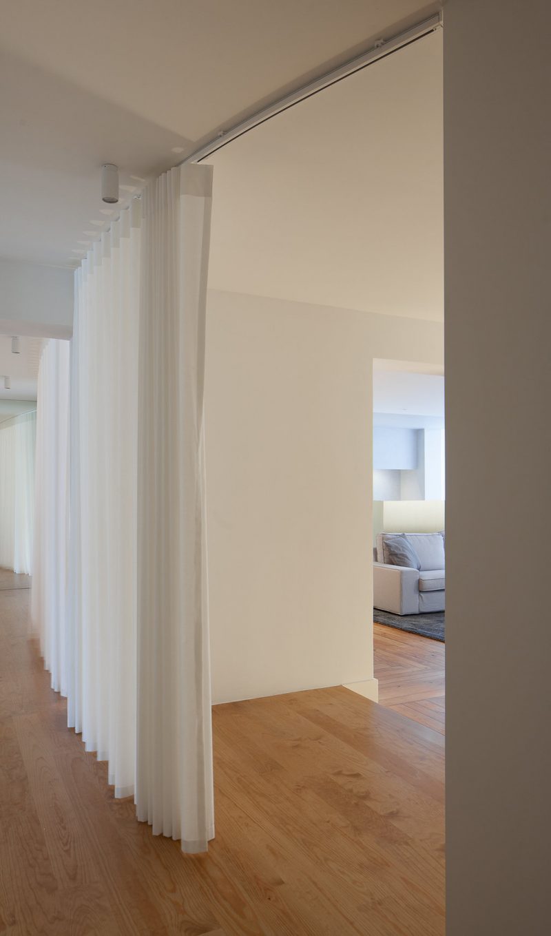 Firmeza Apartment by Pablo Pita Architects