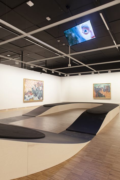 exhibition design for edvard munch between the clock and the bed by snohetta