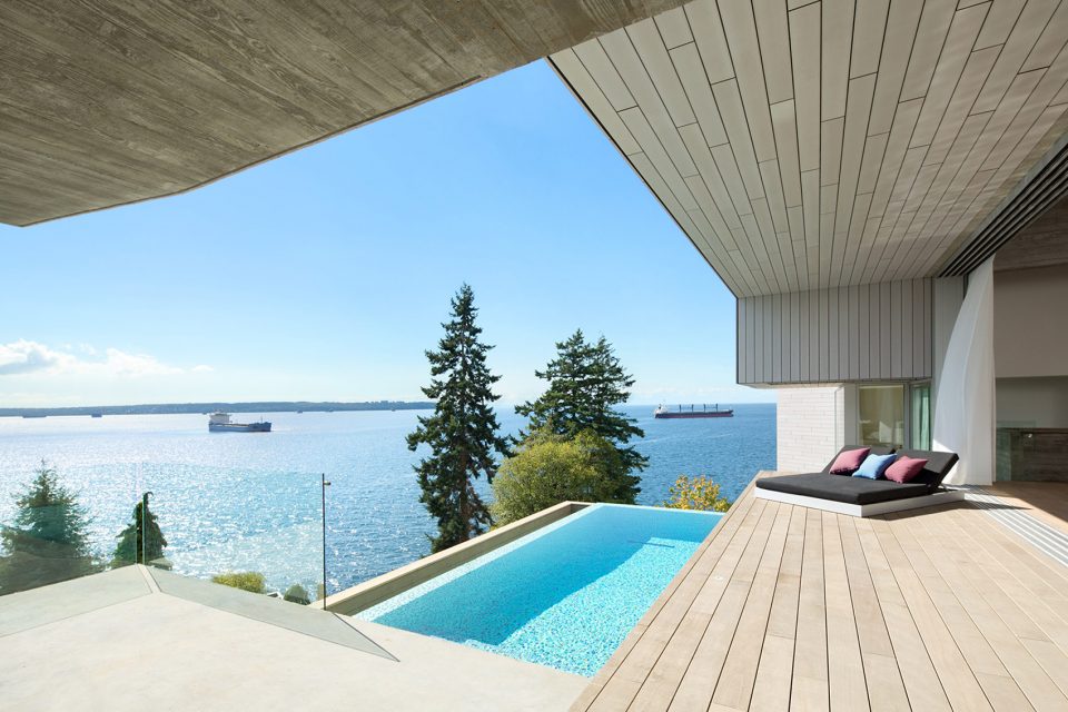 Sunset House by McLeod Bovell Modern Houses