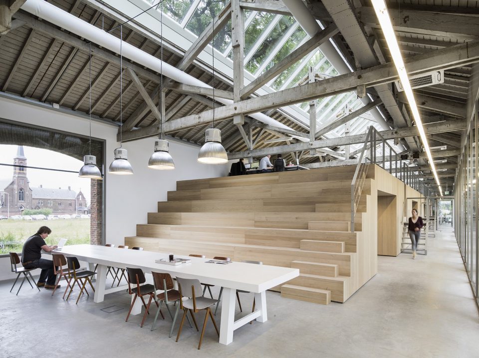 Houtloods by Bedaux de Brouwer Architects