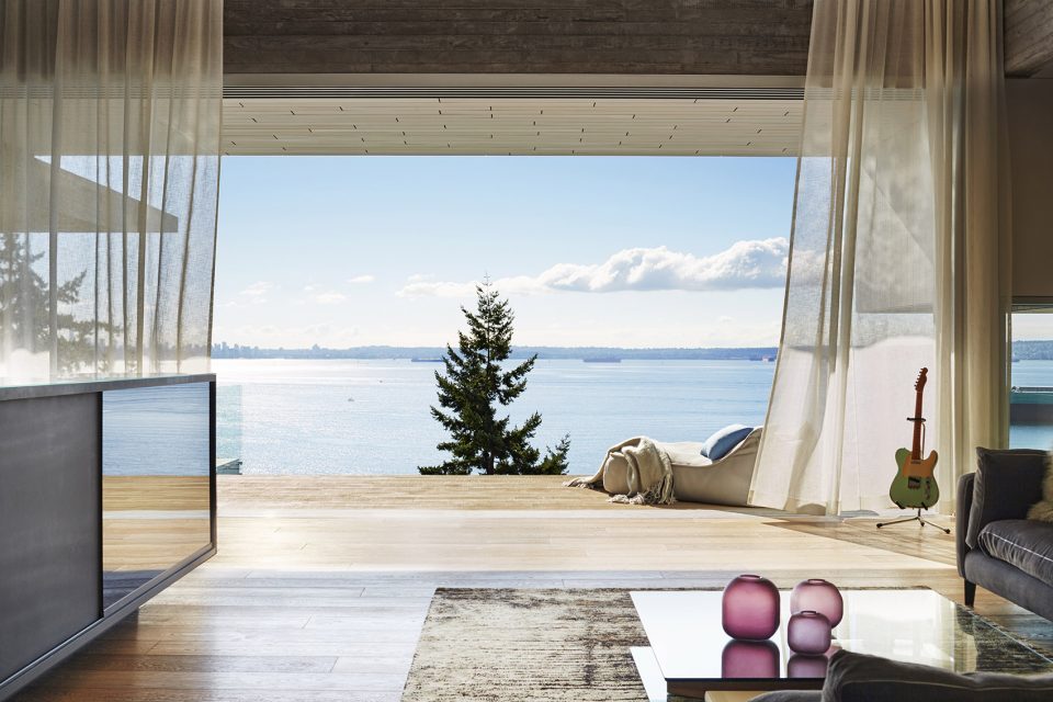 Sunset House by McLeod Bovell Modern Houses