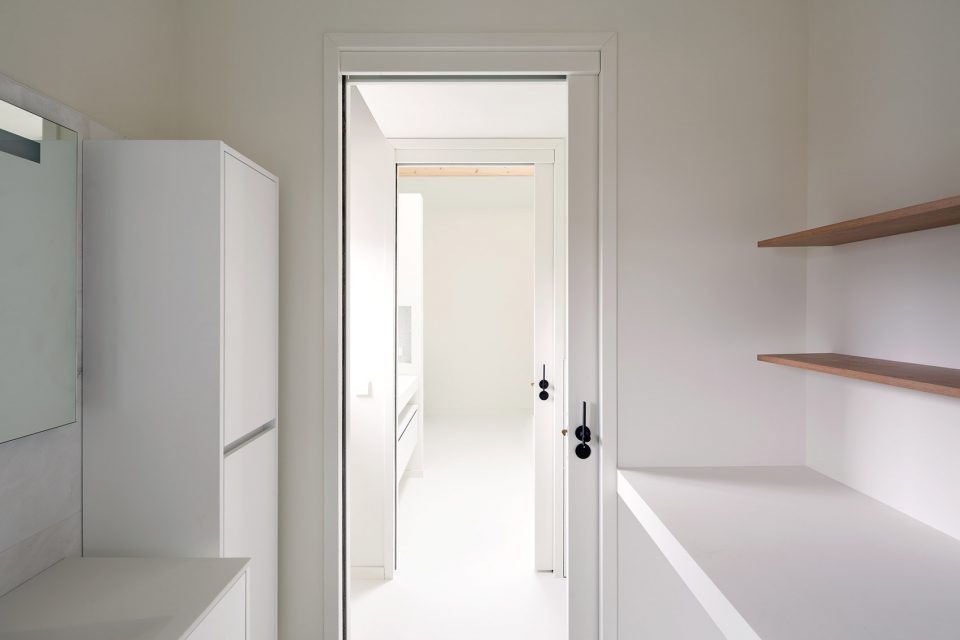 House 1 Rotterdam Netherlands by Namelok