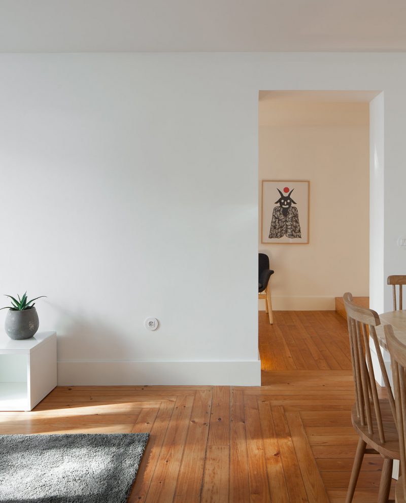 Firmeza Apartment by Pablo Pita Architects