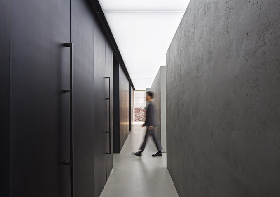 Showroom by OMA