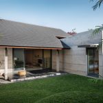HIKARI住宅，印度尼西亚 / Pranala Associates