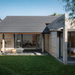 HIKARI住宅，印度尼西亚 / Pranala Associates
