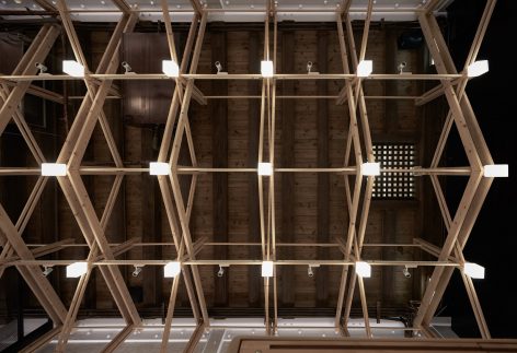 the inverted truss by bp architects
