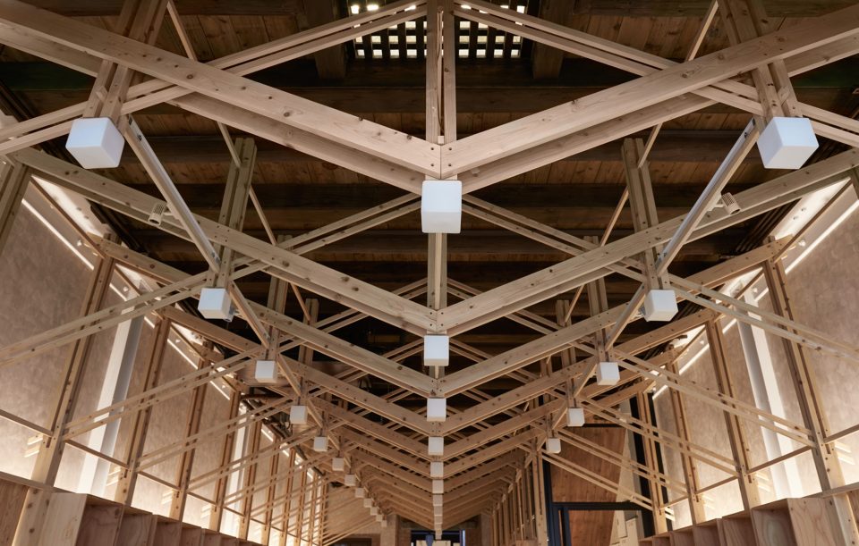 the inverted truss by bp architects