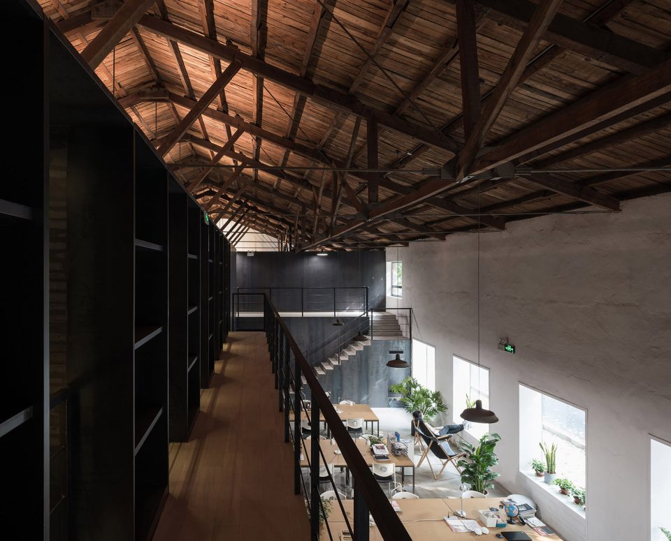 Lens Office Beijing by HUA Li