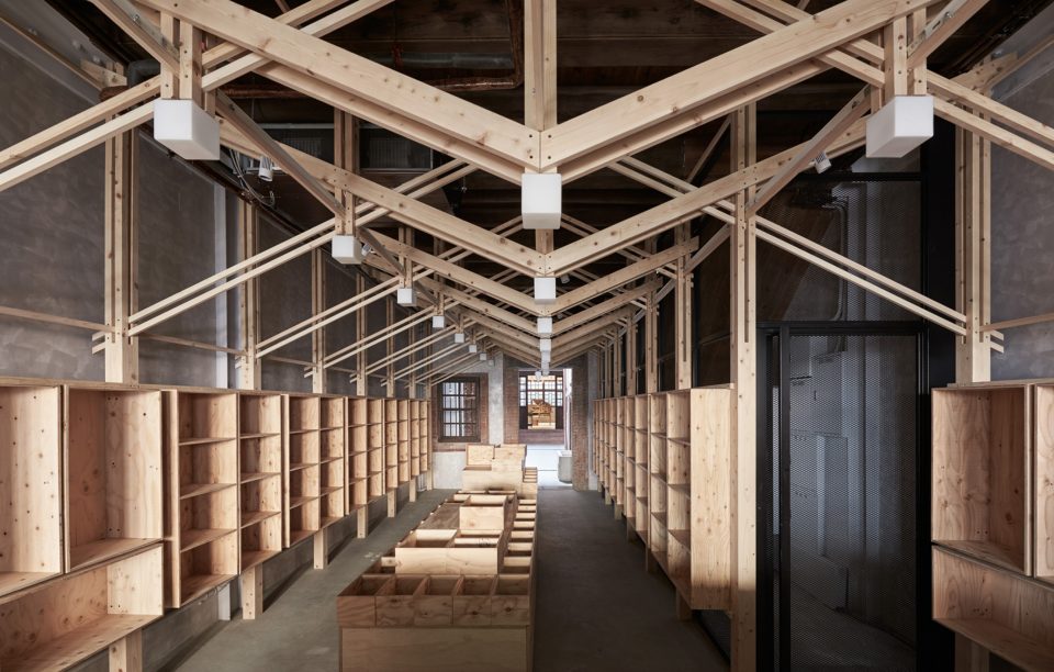 the inverted truss by bp architects