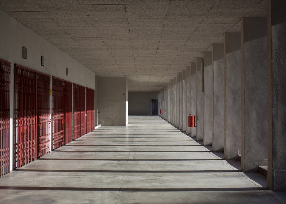 Symmetry photography by Yang Tianzhou
