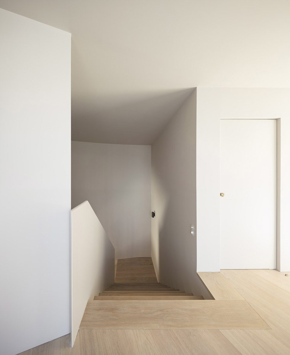 RPFV House by NOARQ