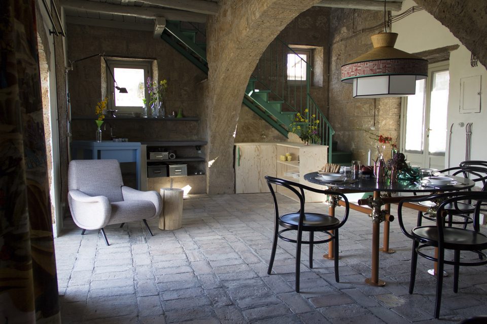 Artist House by DWA Design Studio