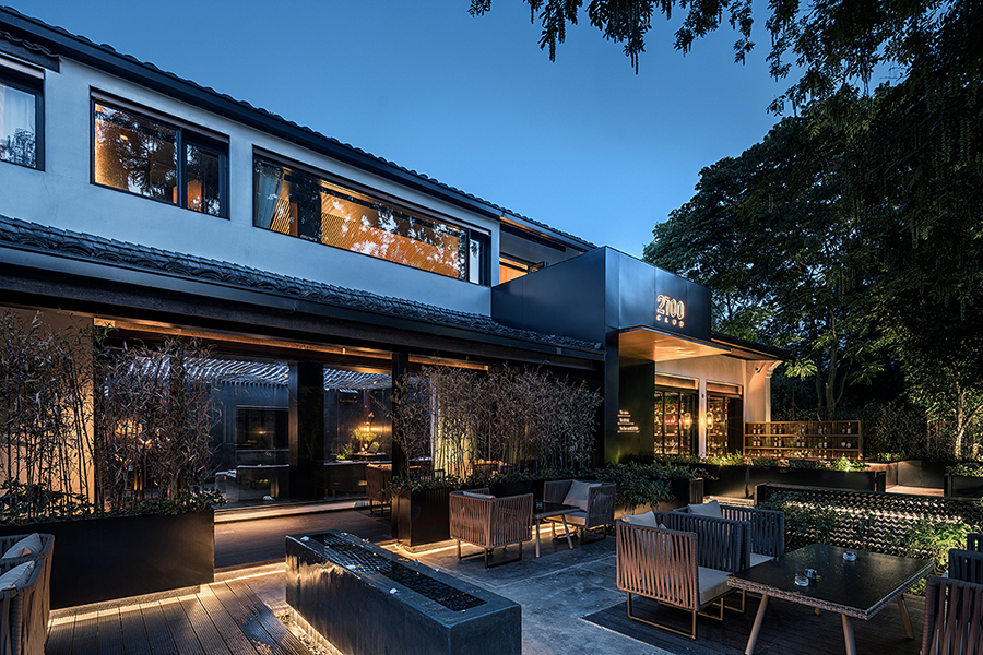 2100 Club by LYCS Architecture