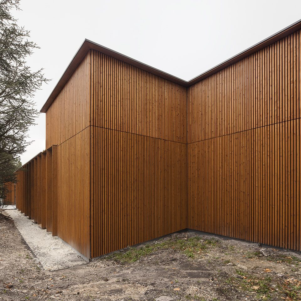 Liryc Research Center by DA ARCHITECTES