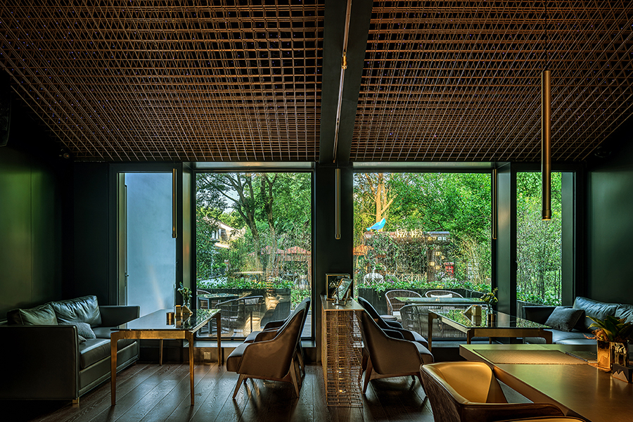 2100 Club by LYCS Architecture