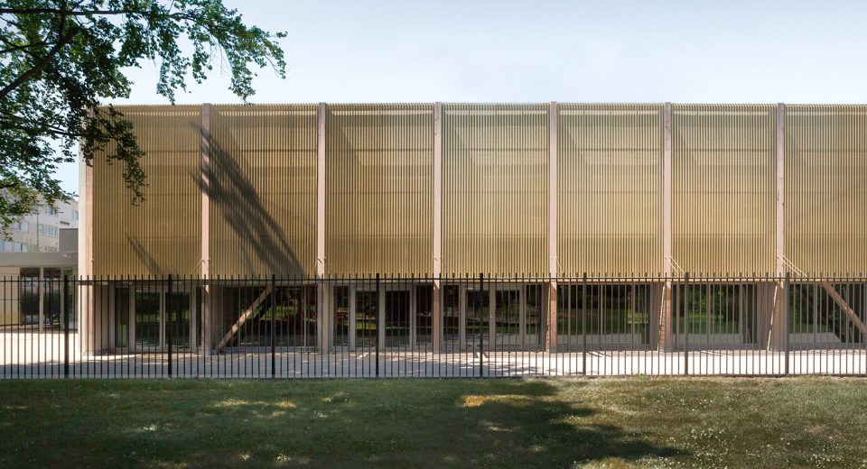 Mont Blanc Multipurpose Room DAARCHITECTES
