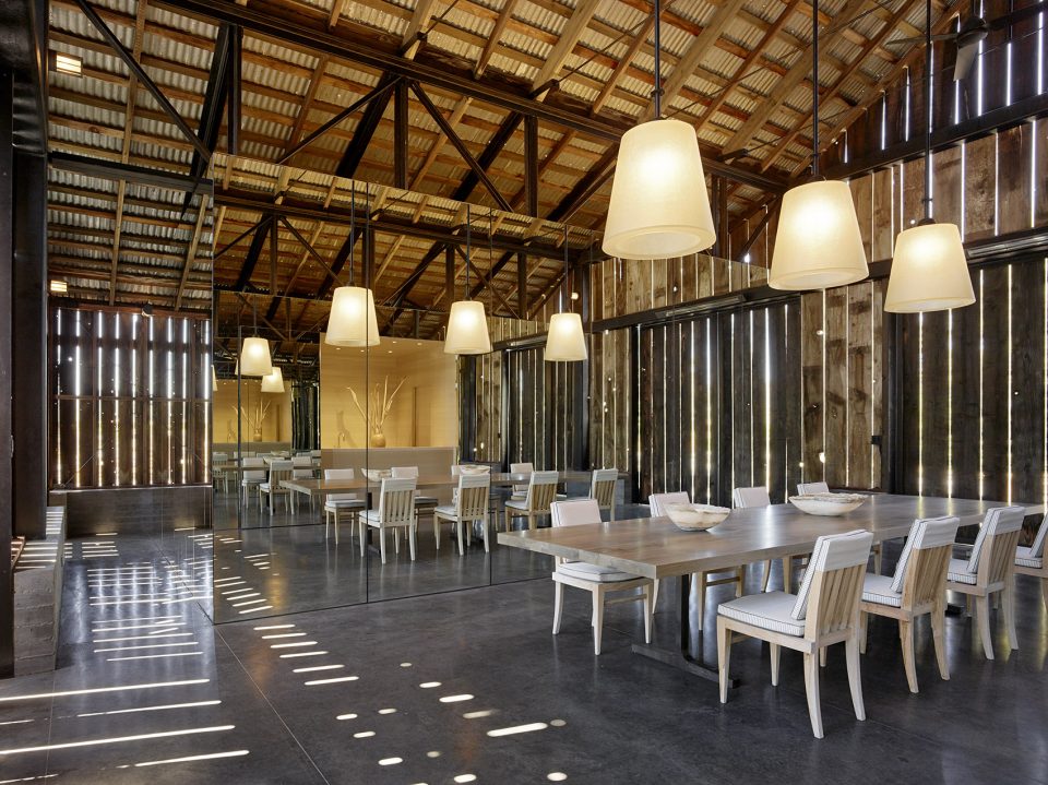 Barn house renovation by WDA