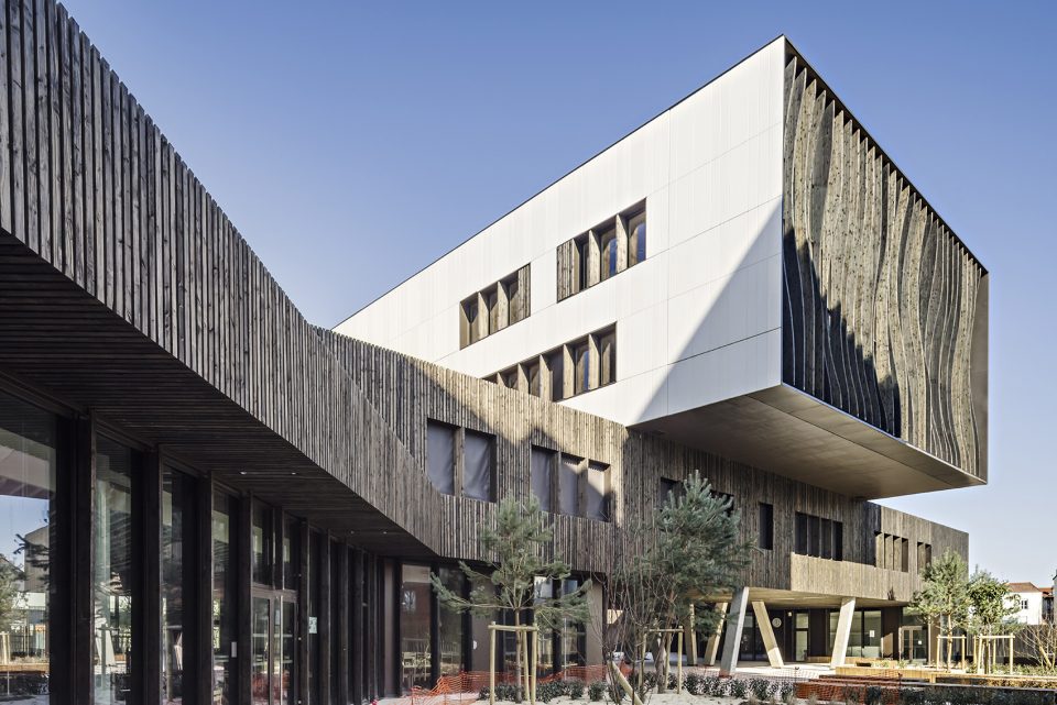 secondary boarding school in saint denis by brenac gonzalez associes