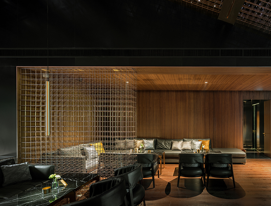 2100 Club by LYCS Architecture