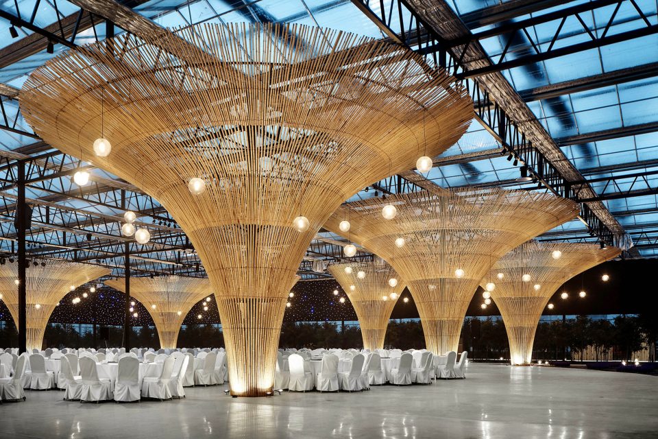 the sun shed of chun qin yuan ecological farm renovation practice china by mix architecture