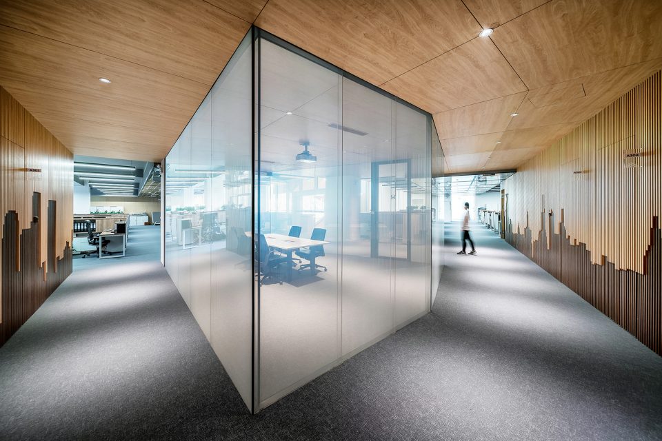 iShanghai Baoye Centre Interior Design by LYCS Architecture