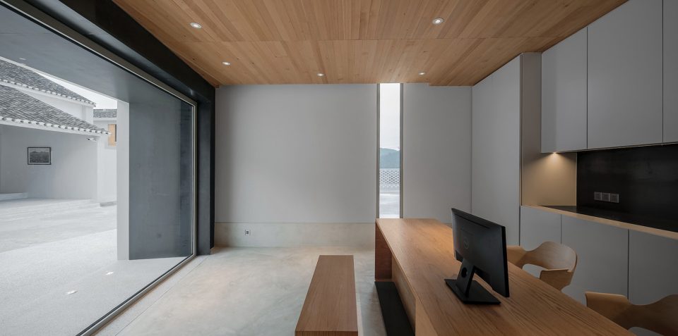 LOSTVILLA Huchen Barn Resort China by Ares Partners