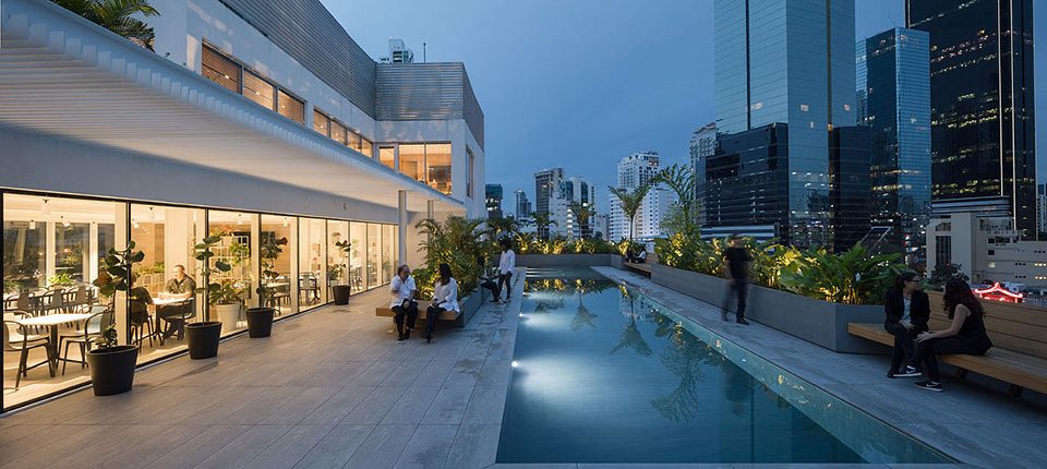 Mallol Design House by Mallol Arquitectos
