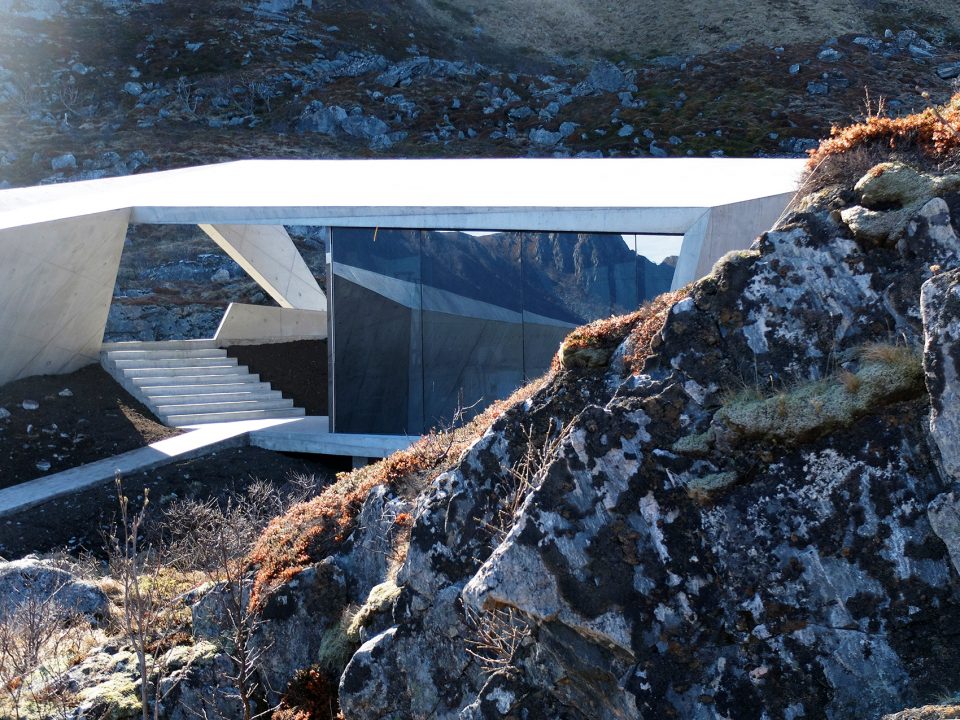 New Facility Along Norwegian Scenic Route Andøya by Morfeus Arkitekter