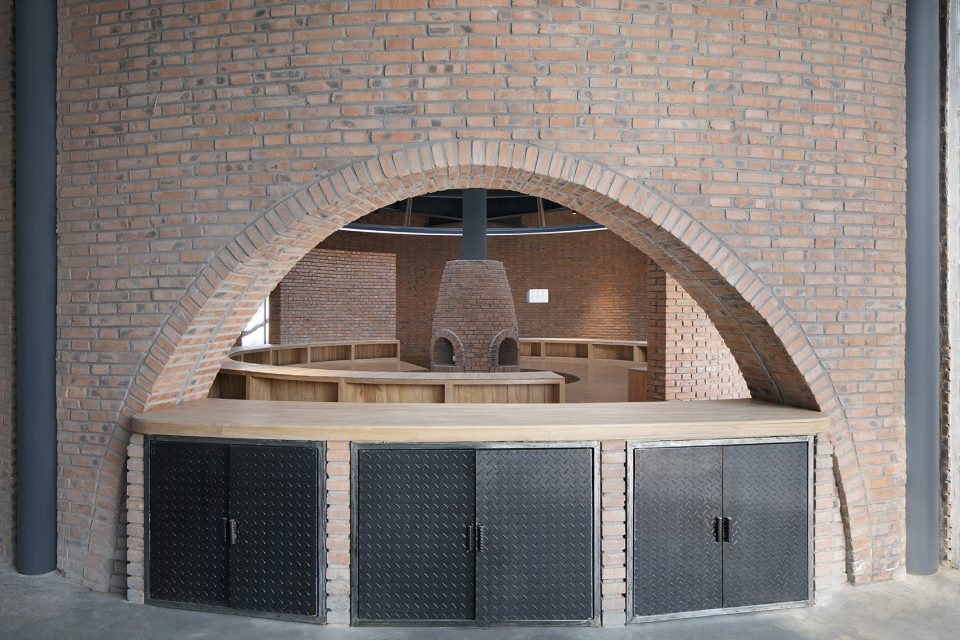 jinfu hostel china by atelier delavis