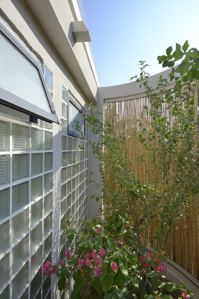 Seaside Public Toilet by HORDOR DESIGN GROUP