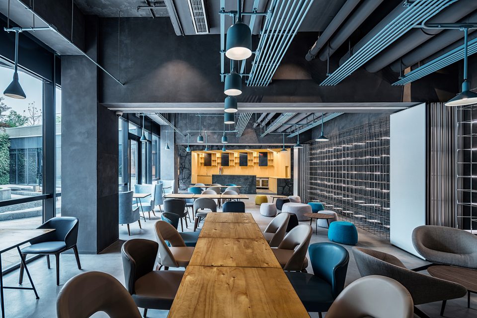 iShanghai Baoye Centre Interior Design by LYCS Architecture