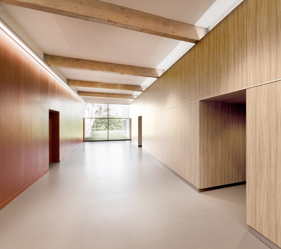 Mont Blanc Multipurpose Room DAARCHITECTES