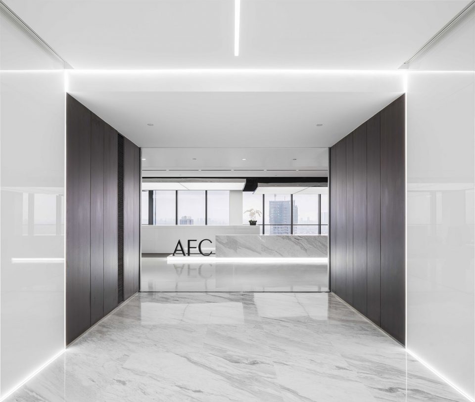 F Business Lounge 02 AFC Tower Spacemen