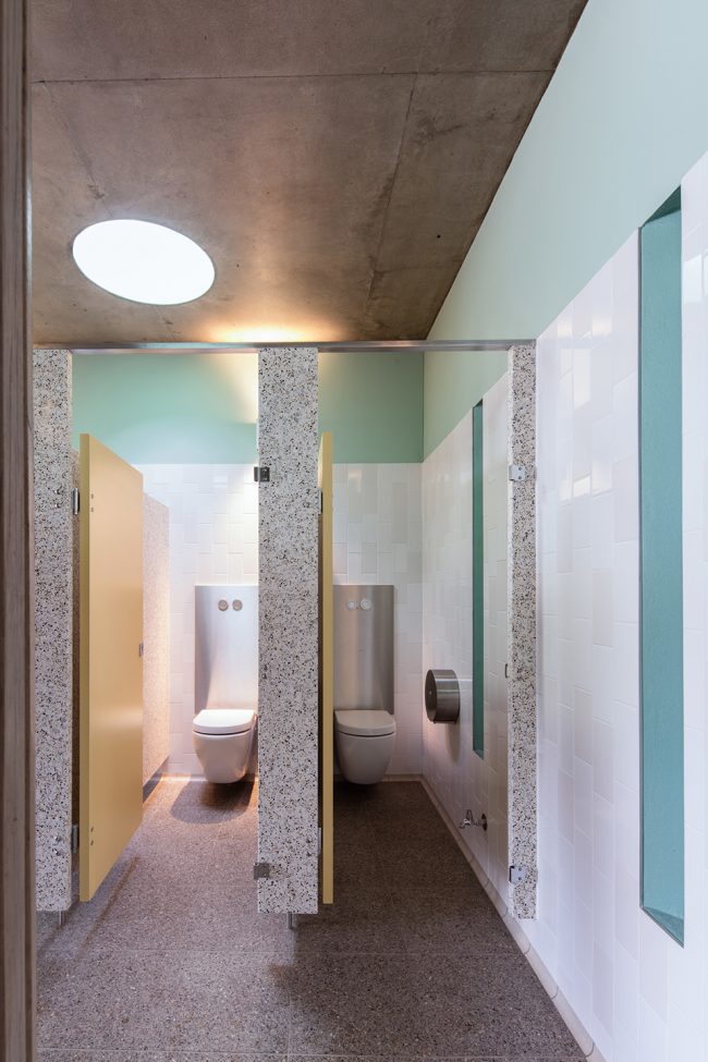 North Bondi Amenities by Sam Crawford Architects