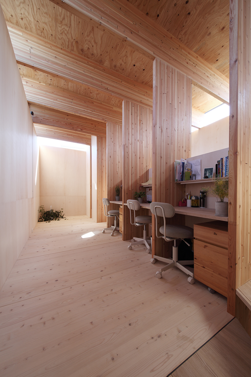 T noie by Katsutoshi Sasaki Associates